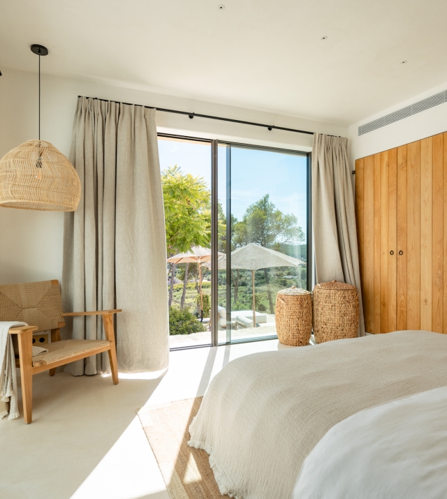 Resa Estates finca blakstad te koop vastgoed Ibiza bedroom 2.jpg